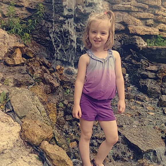 Meet your Posher, Sami - Picture 3 of 3